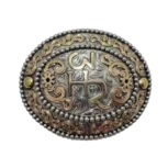 Menard Buckle
